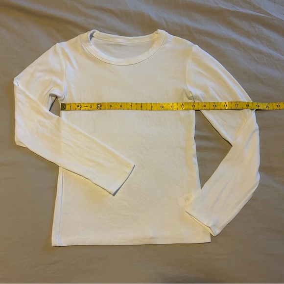 Basic white long-sleeve top - Picture 3 of 5